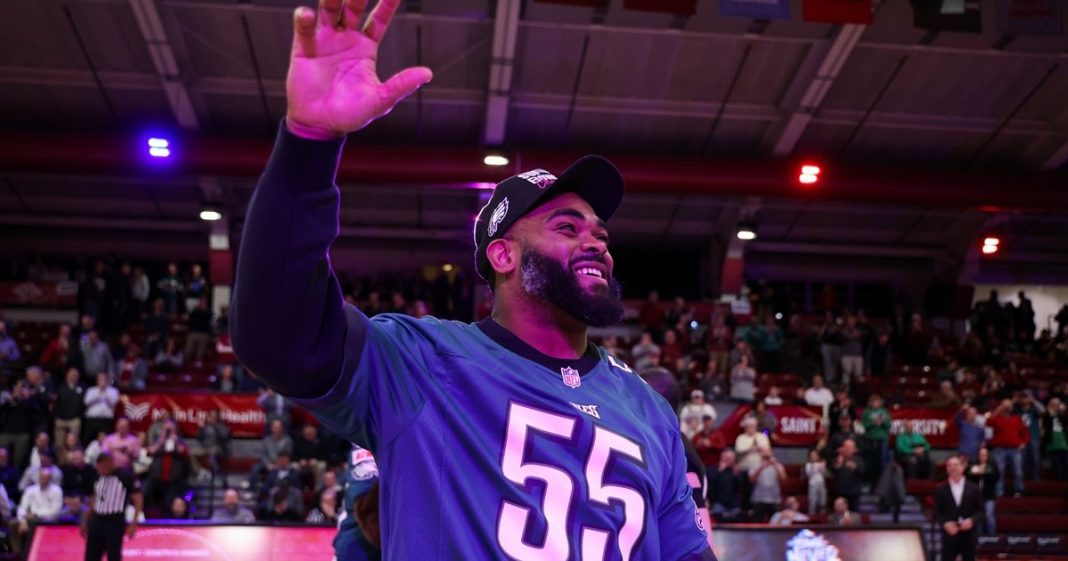 Eagles Brandon Graham se retira de la NFL después de 15 años
