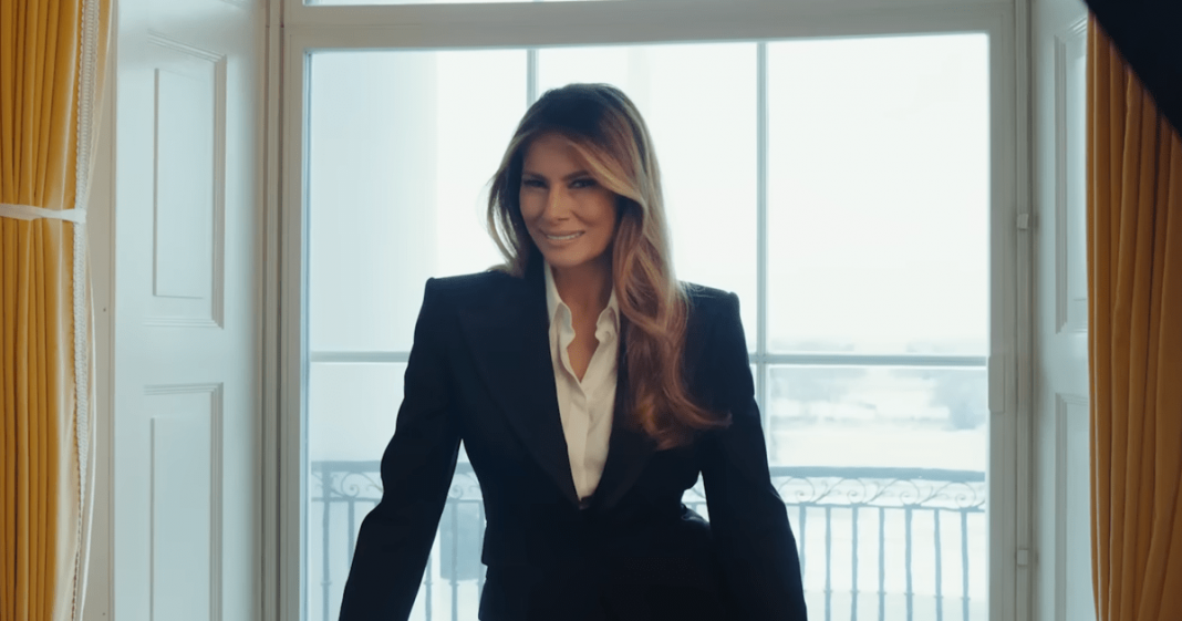 melania-trump-movie-still.png La película de Melania Trump busca ser un bombazo en taquilla
