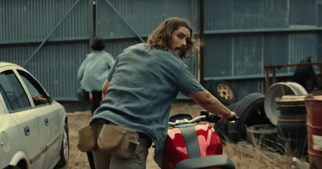 we-bury-the-dead-brenton-thwaites-interview.png La estrella de We Bury the Dead, Brenton Thwaites, habla sobre una nueva película de zombis | Entrevista