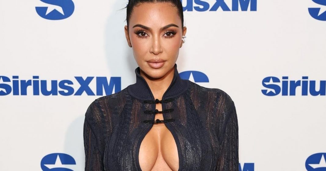 kim-kardashian-header_baaedb.jpg Los programas de televisión de Kim Kardashian y La La Anthony Hulu reciben actualizaciones importantes